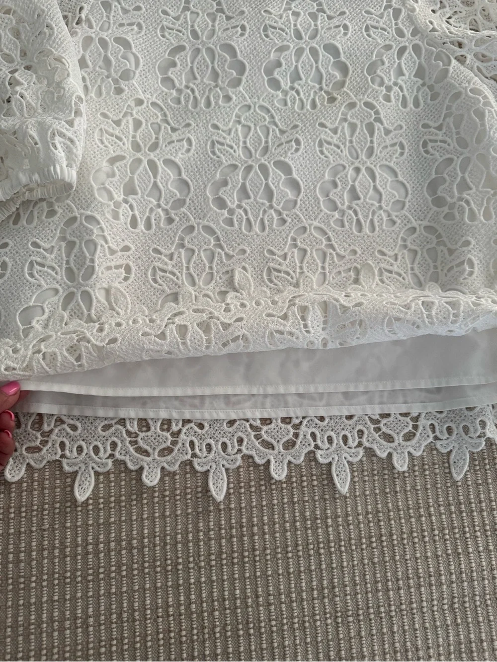Banana Republic White Lace Puff-Sleeve Blouse